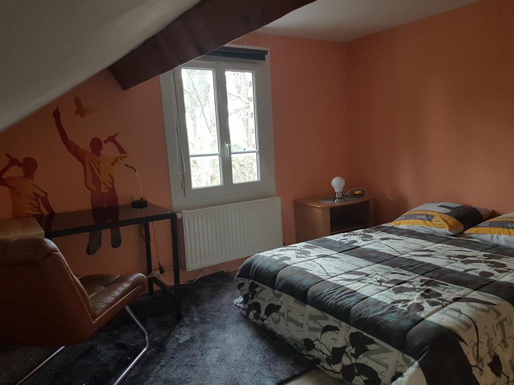 La Demi-Lune Bed & Breakfast Bailleval Exterior photo
